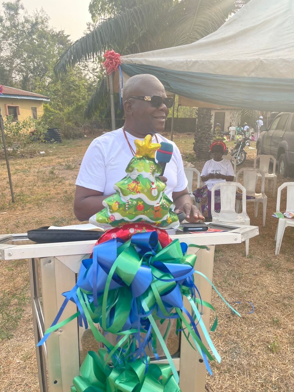 Gift Presentation